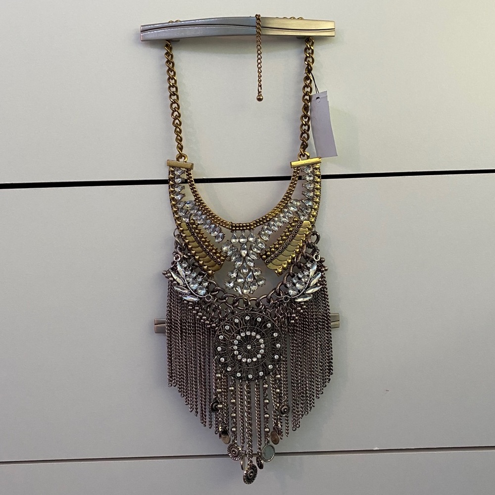 K & M statement necklace NWT